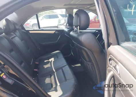 2005 Mercedes-Benz C 230 Kompressor Sport из США, поврежденный, VIN WDBRF40J35F646514